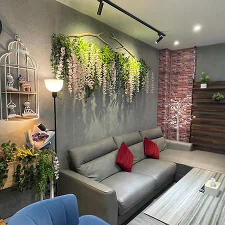 ז'ושאן 鄉間小路 Home 備有專屬停車場 מראה חיצוני תמונה