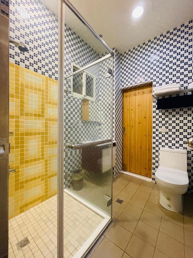 ז'ושאן 鄉間小路 Home 備有專屬停車場 מראה חיצוני תמונה
