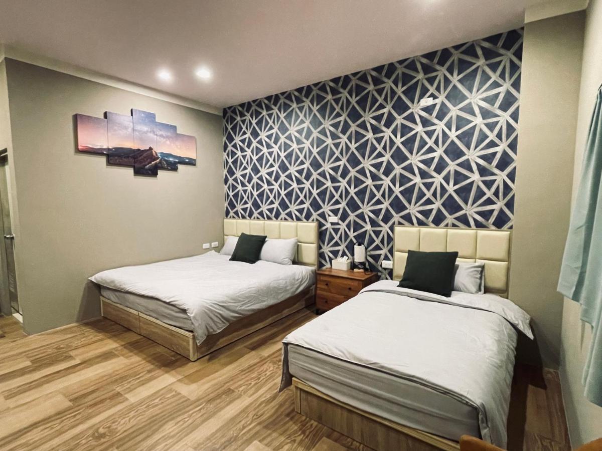 ז'ושאן 鄉間小路 Home 備有專屬停車場 מראה חיצוני תמונה