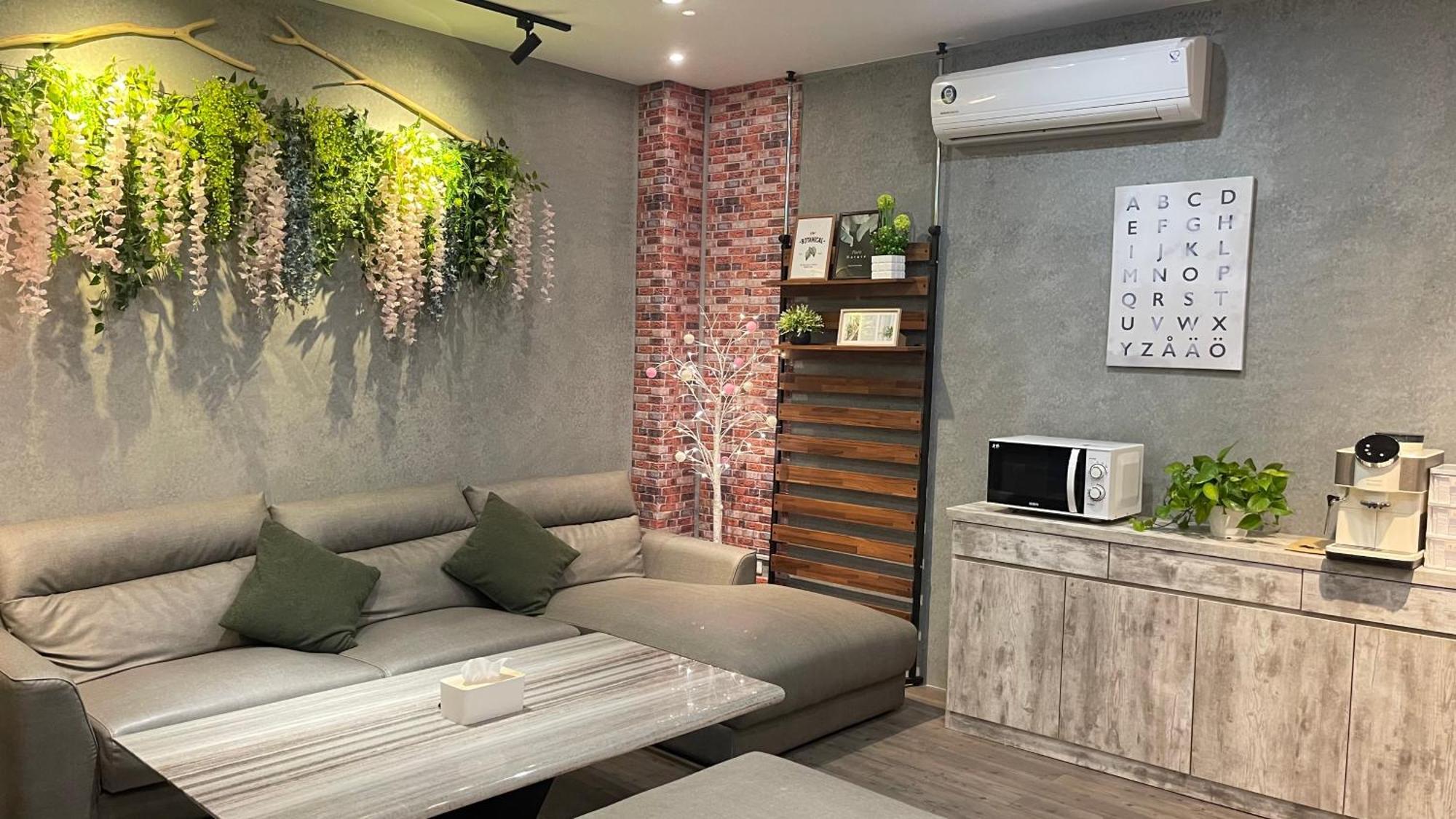 ז'ושאן 鄉間小路 Home 備有專屬停車場 מראה חיצוני תמונה